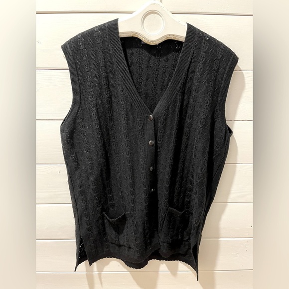 MG Baskan Tops - 🖤Vintage MG Başkan Black Knit Vest – Size XL🖤